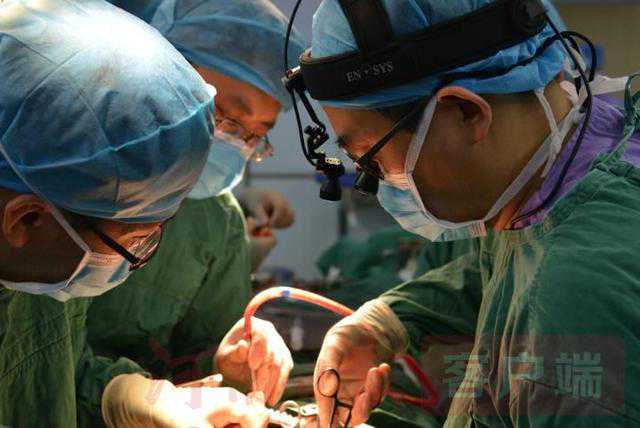河南省首例心肝联合移植手术在郑州七院完成