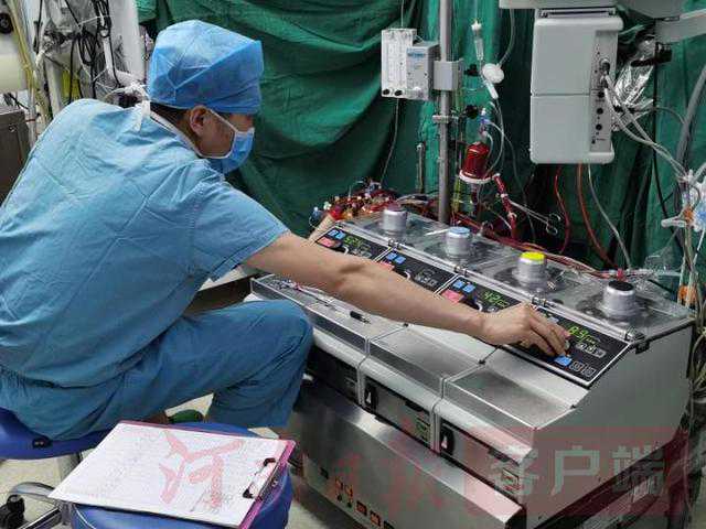 河南省首例心肝联合移植手术在郑州七院完成